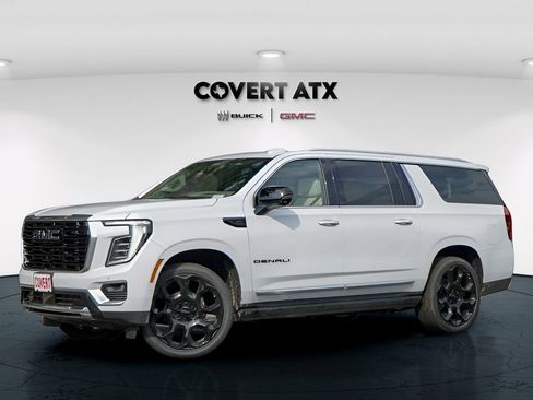 New 2026 GMC Yukon XL Denali w/ Denali Reserve Package AWD/4WD image 1