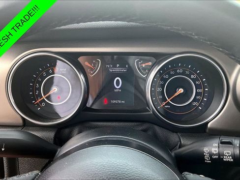 Used 2018 Jeep Wrangler Unlimited Sport S AWD/4WD image 13