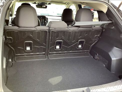 Certified 2025 Subaru Crosstrek 2.0i Premium image 31