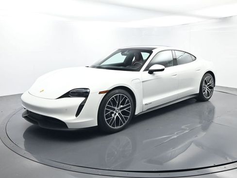 Certified 2021 Porsche Taycan RWD image 1