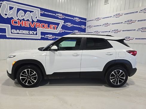 Used 2025 Chevrolet TrailBlazer LT image 5