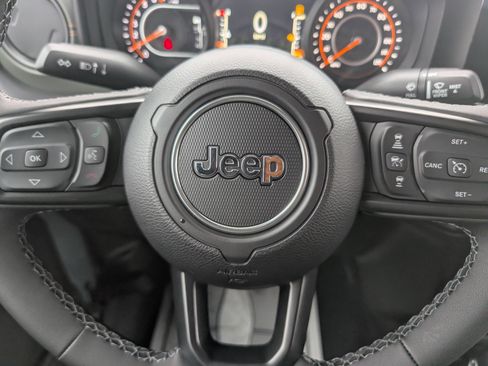 New 2026 Jeep Gladiator Mojave image 12