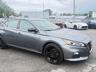 Used 2020 Nissan Altima 2.5 SR w/ Premium Package