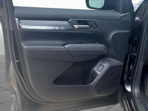Used 2026 GMC Terrain Elevation w/ Elevation Premium Package FWD image 21