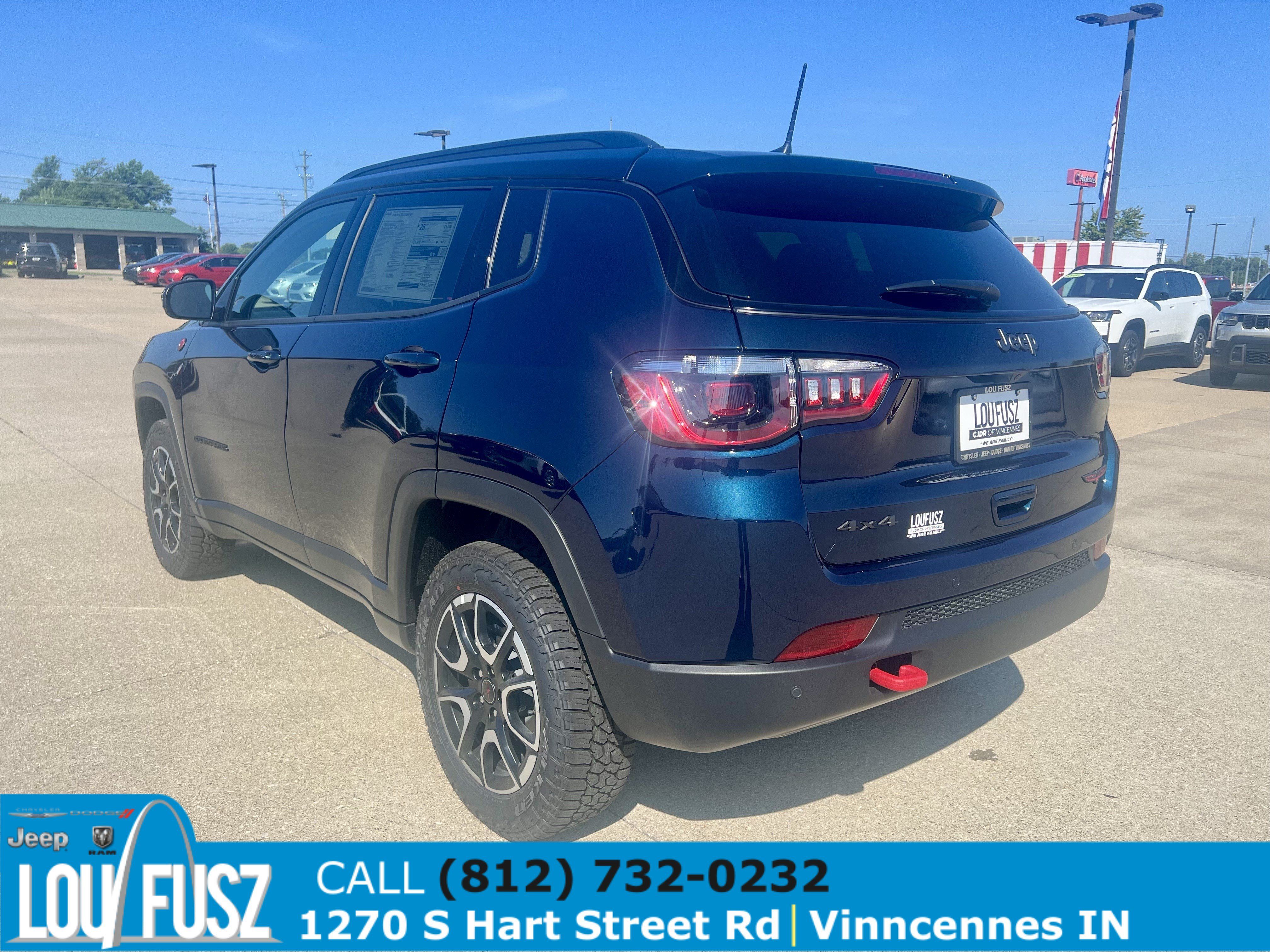 New 2026 Jeep Compass Trailhawk w/ Sun, Sound & Navigation Group AWD/4WD image 6
