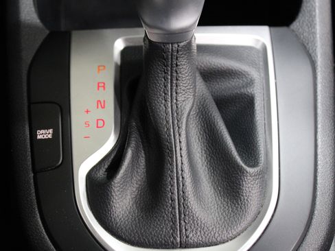 Used 2024 Kia Forte LXS image 16