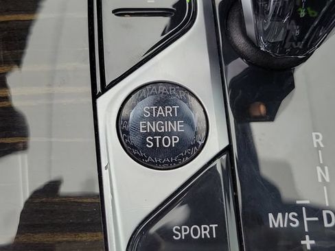 Used 2021 BMW X7 xDrive40i w/ Executive Package AWD/4WD image 33