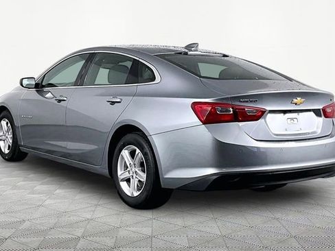 Used 2024 Chevrolet Malibu LT FWD image 3