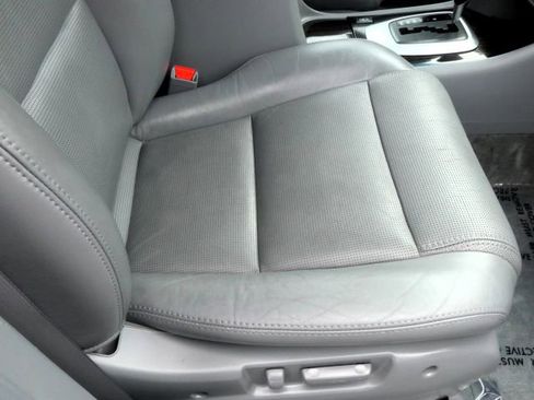 Used 2006 Acura MDX Touring image 25