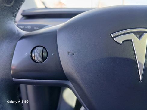 Used 2024 Tesla Model Y Long Range image 26