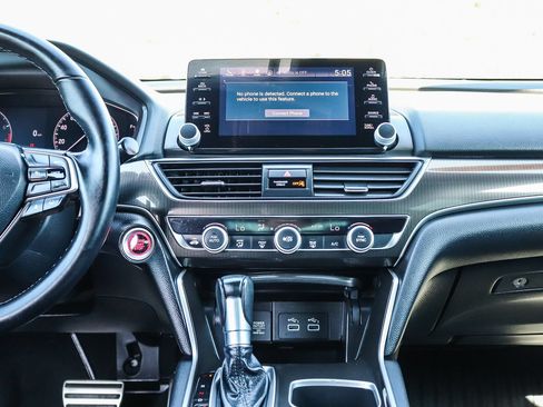 Used 2022 Honda Accord Sport image 16