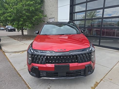 New 2026 Kia Sportage X-Line w/ X-Line Premium Package image 2