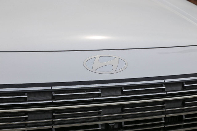 Used 2026 Hyundai Palisade Limited AWD/4WD image 6