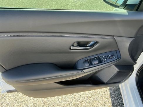 New 2025 Nissan Sentra S image 10