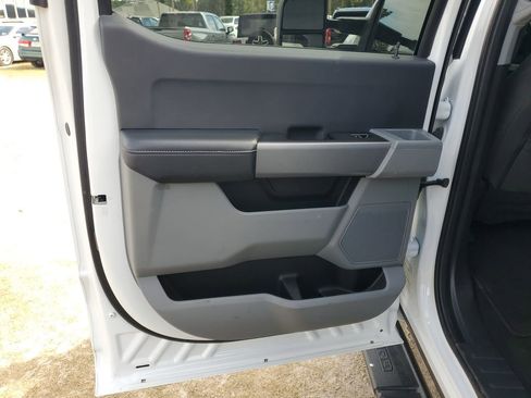 Used 2024 Ford F350 XLT image 27