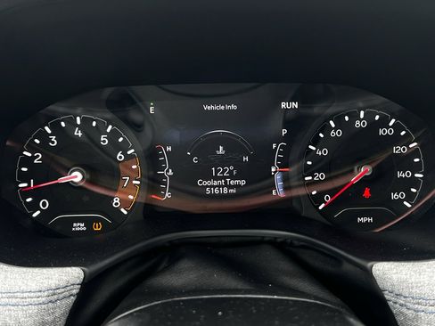 Used 2024 Jeep Compass Latitude image 20