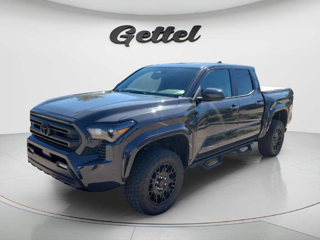 Used 2025 Toyota Tacoma SR5 RWD image 1