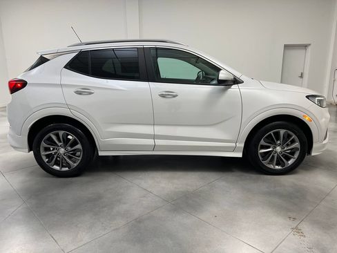 Used 2022 Buick Encore GX Select w/ Sport Touring Package FWD image 10