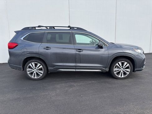 Used 2022 Subaru Ascent Limited w/ Popular Package #4 image 2