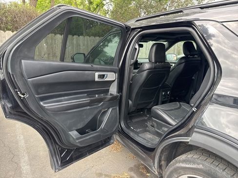 Used 2020 Ford Explorer ST AWD/4WD image 13