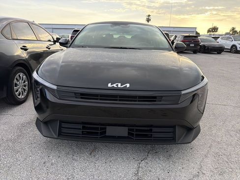 Certified 2025 Kia K4 FWD image 6