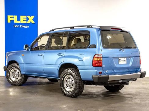 Used 2000 Toyota Land Cruiser AWD/4WD image 3