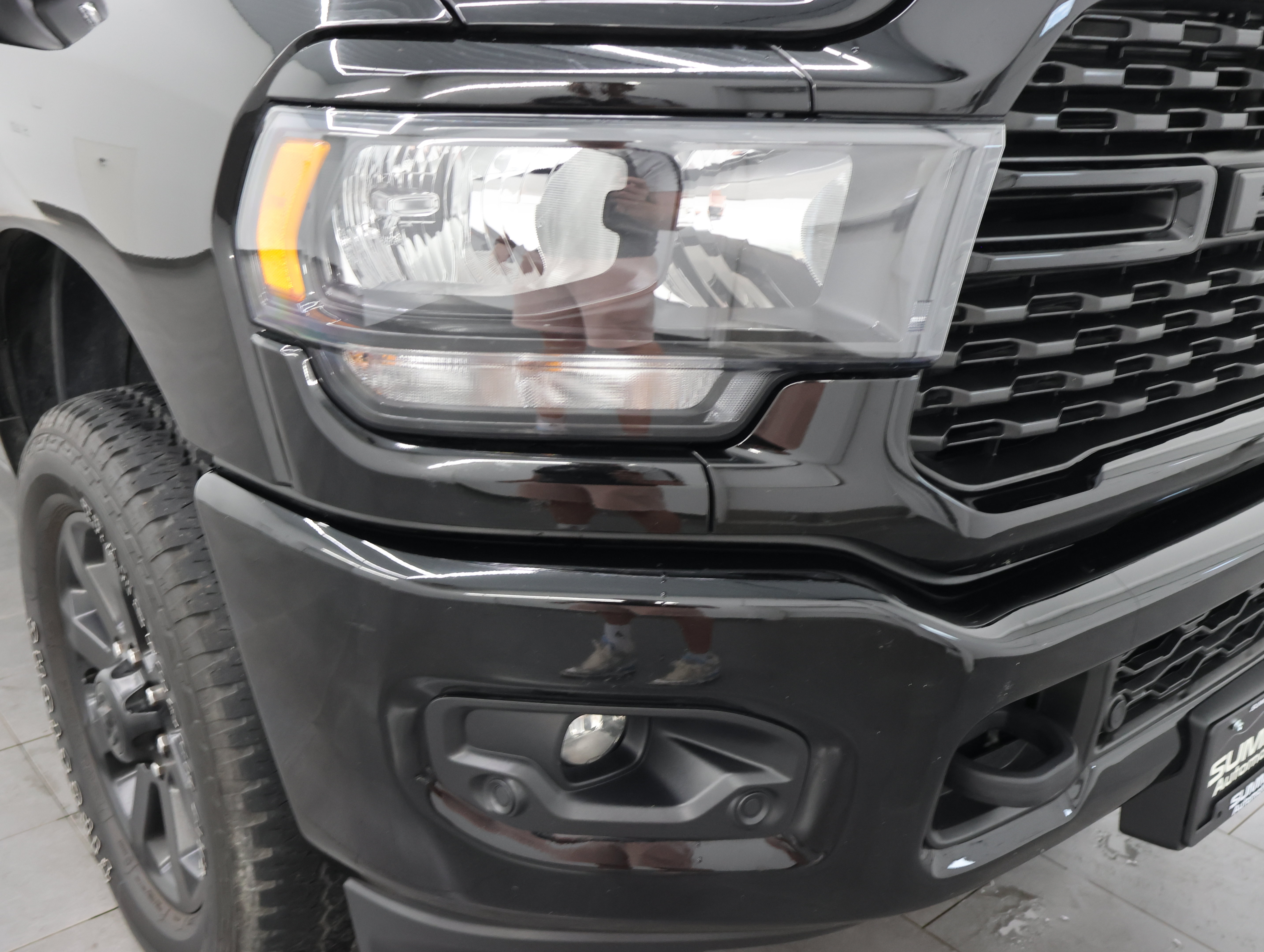 Used 2024 RAM 2500 Big Horn w/ Night Edition AWD/4WD image 23