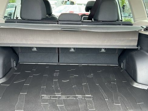 Certified 2022 Subaru Forester Premium AWD/4WD image 26