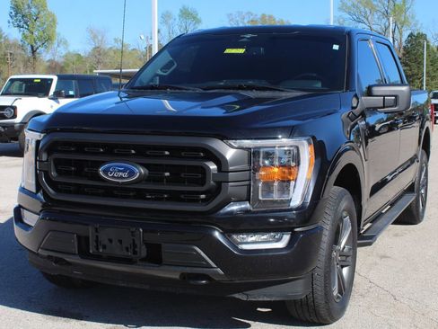 Used 2023 Ford F150 XLT w/ Equipment Group 302A High image 5