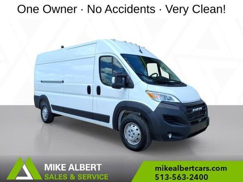 Used 2025 RAM ProMaster 3500 w/ Convenience Group FWD image 1
