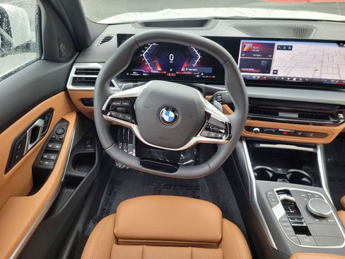 Used 2026 BMW 330i Sedan w/ Premium Package RWD image 19