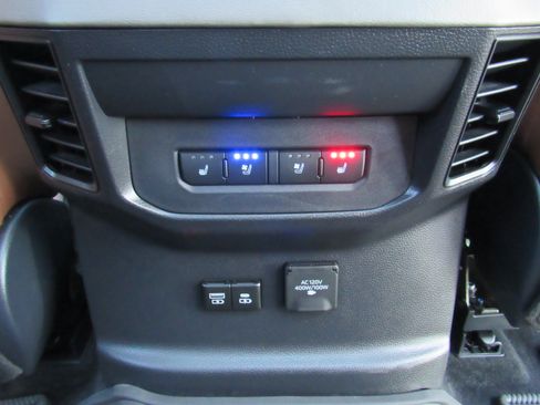 Used 2025 Toyota Tundra 1794 Edition AWD/4WD image 39