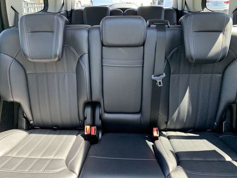 Used 2015 Mercedes-Benz GL 450 4MATIC image 31