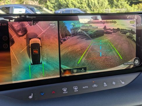 New 2026 Nissan Leaf Platinum+ w/ Cargo Package (Platinum+) image 20