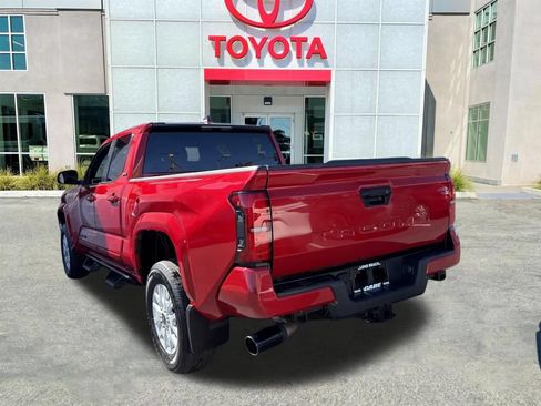 Used 2025 Toyota Tacoma SR5 RWD image 6