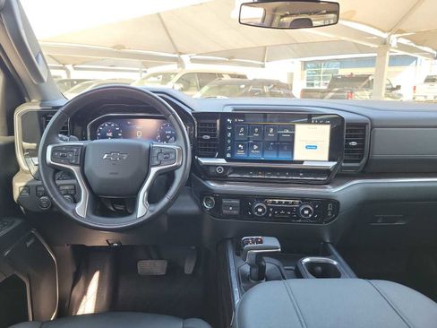 Used 2023 Chevrolet Silverado 1500 RST w/ Redline Edition image 6