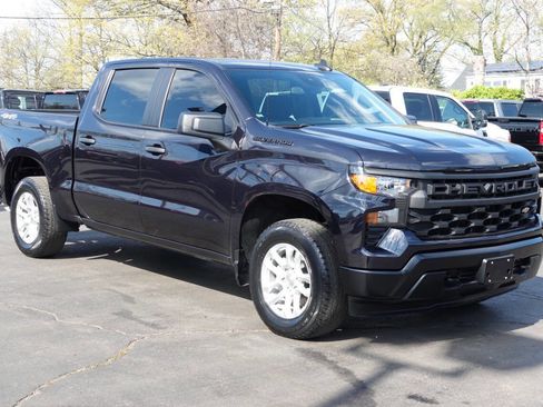 Used 2024 Chevrolet Silverado 1500 W/T w/ WT Fleet Convenience Package AWD/4WD image 5