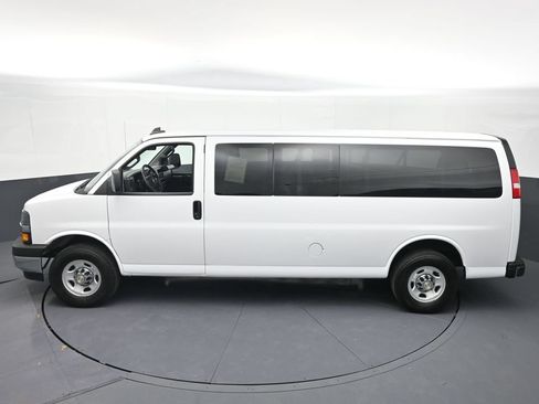 Certified 2024 Chevrolet Express 3500 LT w/ LT Preferred Equipment Group RWD image 22