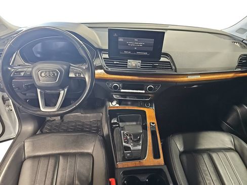 Used 2023 Audi Q5 2.0T Premium Plus w/ Premium Plus Package AWD/4WD image 9