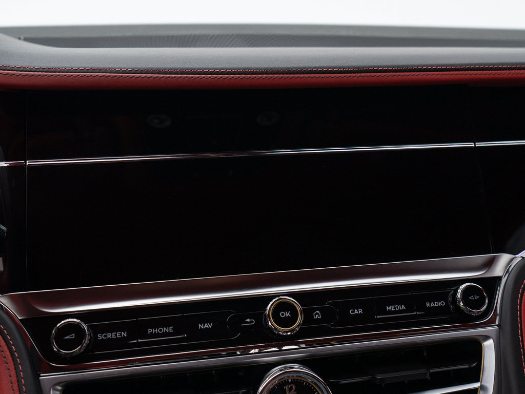 Certified 2025 Bentley Flying Spur Plug-In Hybrid AWD/4WD image 40