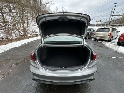 Used 2024 Kia Forte LXS image 22
