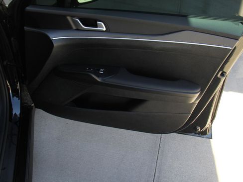 Used 2025 Kia K5 LXS image 27