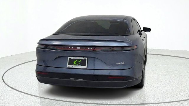Used 2024 Lucid Air Pure RWD image 7