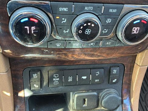 Used 2016 Buick Enclave Premium w/ Experience Buick Package image 22