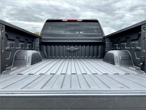 New 2026 Chevrolet Silverado 1500 RST w/ Dark Appearance Package image 16
