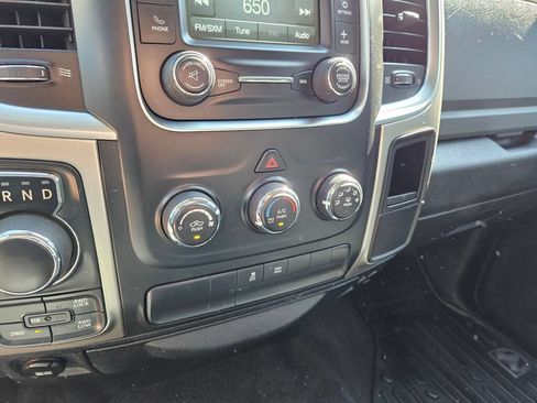 Used 2018 RAM 1500 Classic SLT AWD/4WD image 22