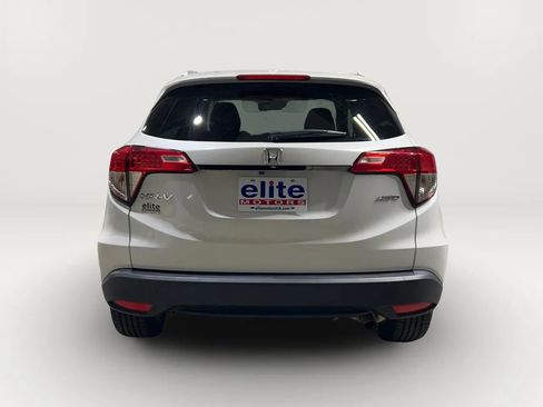 Used 2021 Honda HR-V EX image 6