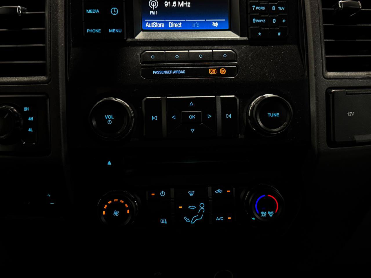 Used 2018 Ford F350 XL w/ Power Equipment Group AWD/4WD image 30