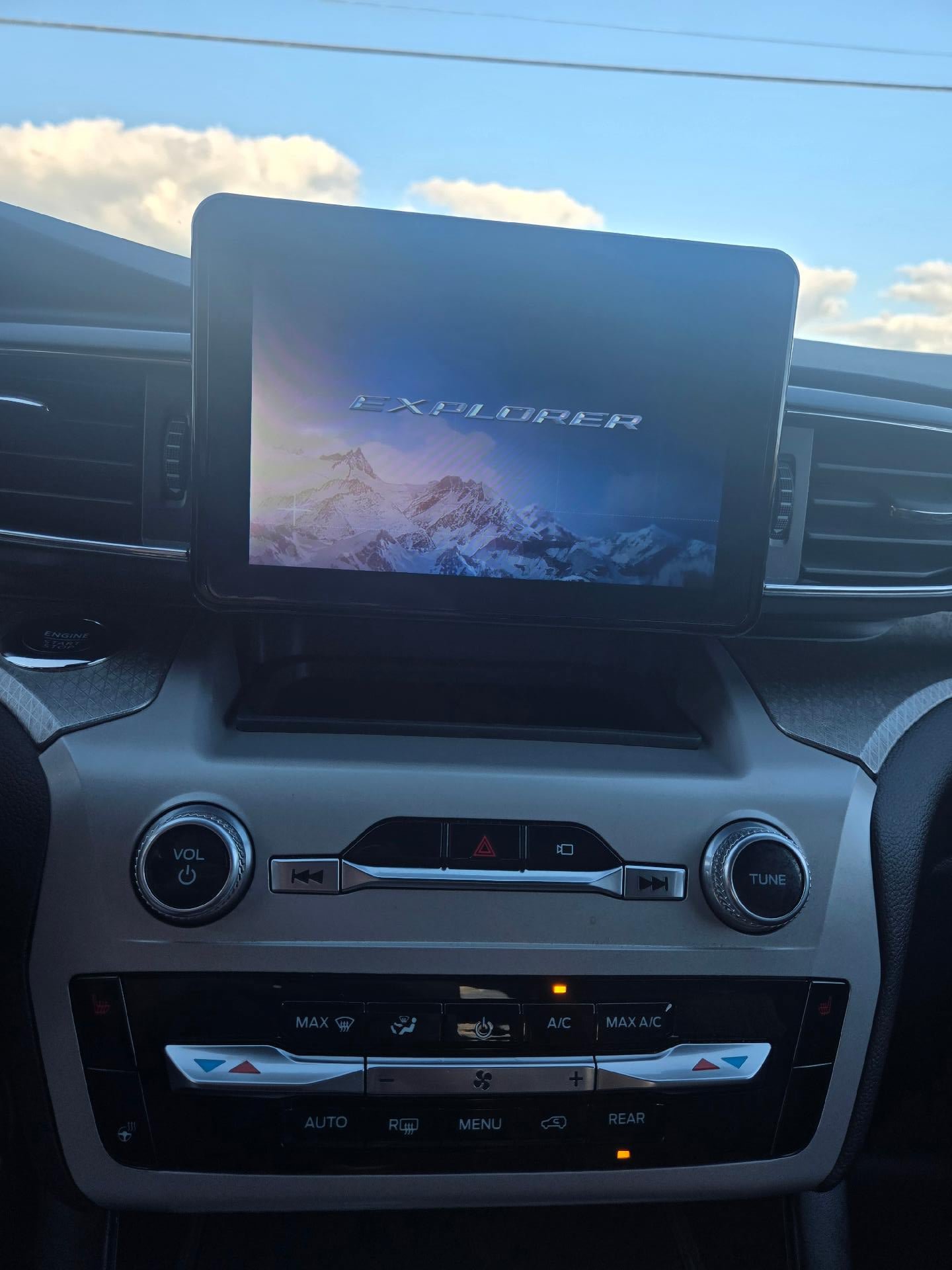 Used 2023 Ford Explorer Timberline AWD/4WD image 25