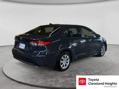 Certified 2025 Toyota Corolla LE AWD/4WD image 5